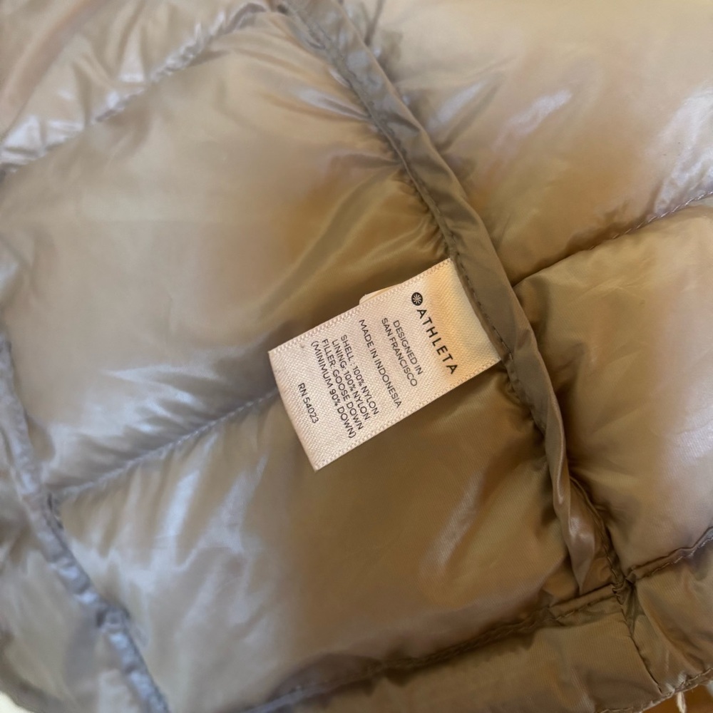Athleta Women's Goose Down Beige Puffer Jacket - Picture 7 of 9